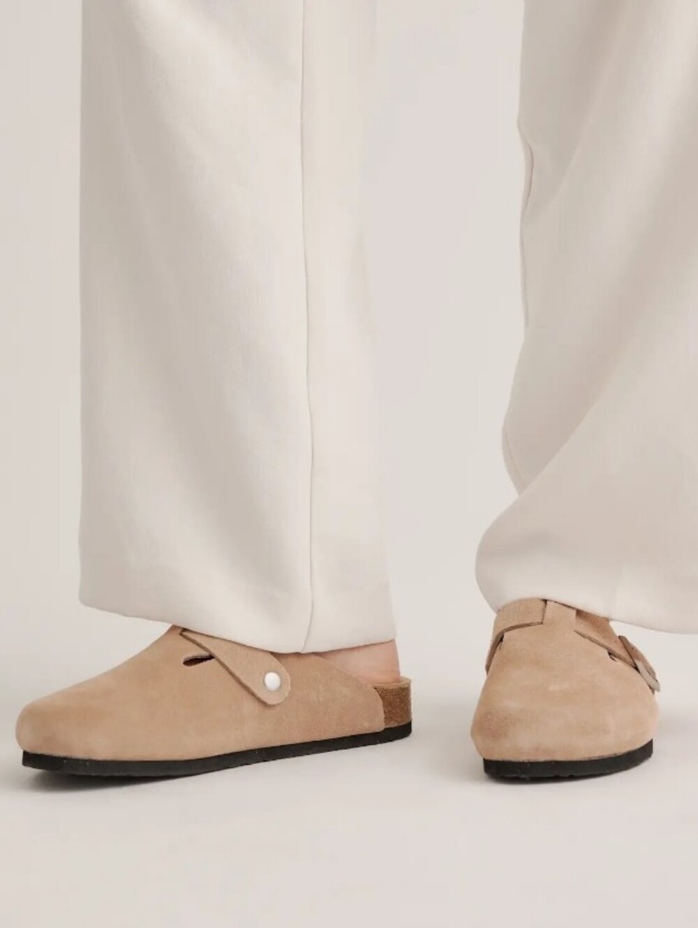 QUINCE WATER REPELLENT CLOG SHOES MULE IN DUNE